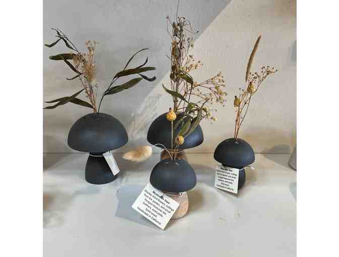 One (1) $50 gift card Solo Cedros