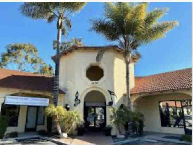 Four Private 30-minute Music Lessons with Leading Note Studios