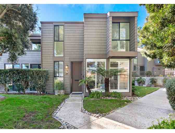 7 days/6 nights stay in Gorgeous Solana Beach Townhome