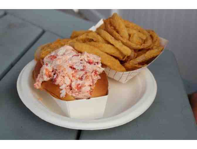 A Night Out in Portsmouth - The Beach Plum and the Seacoast Repertory Theatre