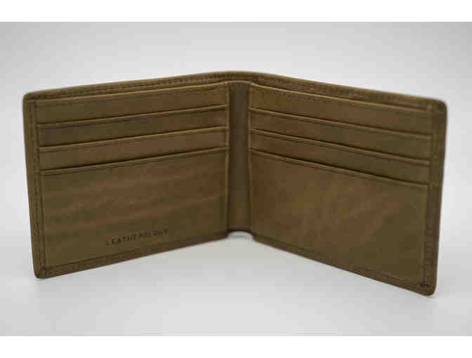 Leatherology Thin Bi-fold Wallet
