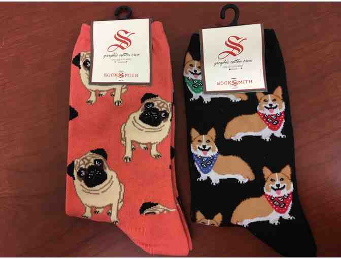 Patrizia Luca Fanny Pack in Green and Sock Smith Socks (Pugs and Corgi)