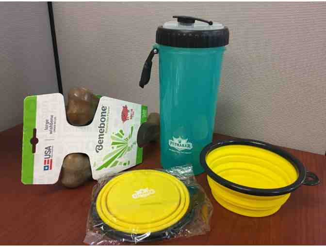 Petmaker 3 in 1 Travel Pet Feeding Containers  and Bacon Benebone