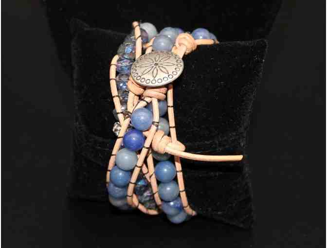 Beads Fur Rescue Sparkling Crystals on Natural Leather Bracelet