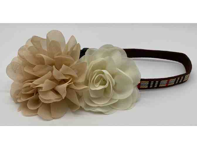 Brown/Tan/Black Collar + Two Collar Flowers