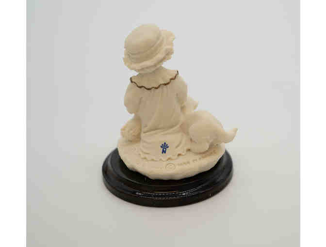 Puppy Love Figurine By Guiseppe Armani