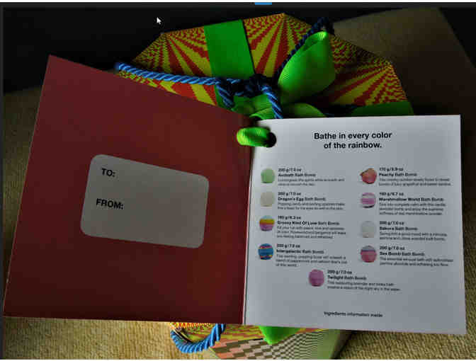 Lush Cosmetics has donated a 'Groovy Kind of Lush' Bath Bomb Gift Set