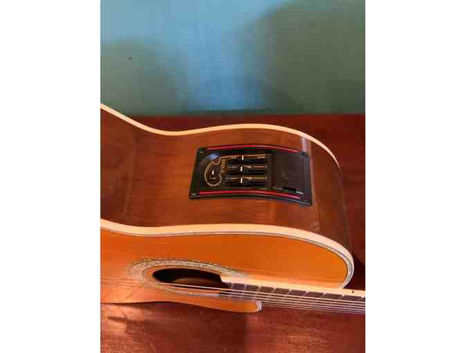 Esteban G100 Classical Electric/ Acoustic Guitar