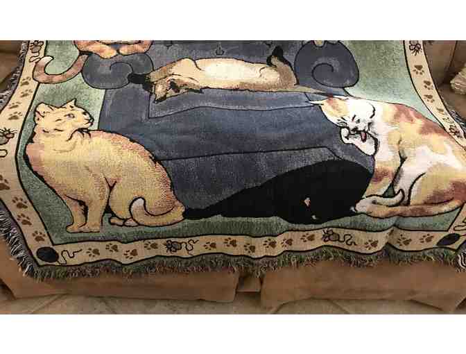 'Everything Looks Better with Cat Hair on it' Throw Blanket