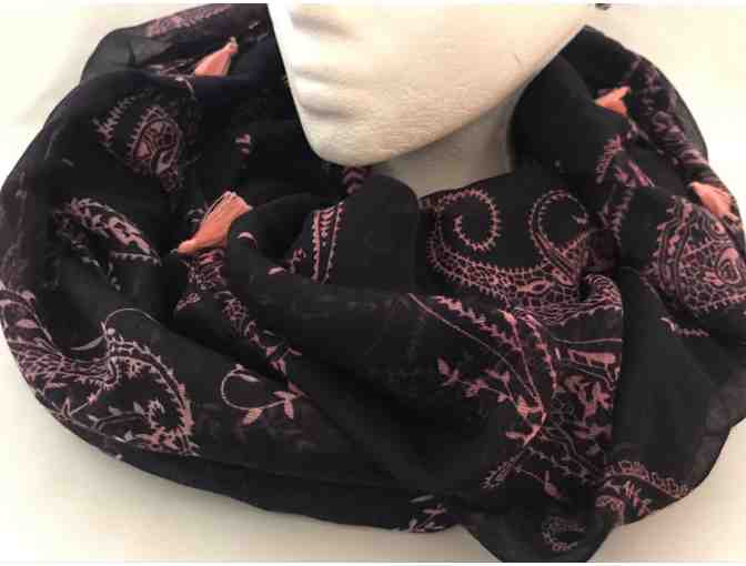 Infinity Scarf Black and Pink