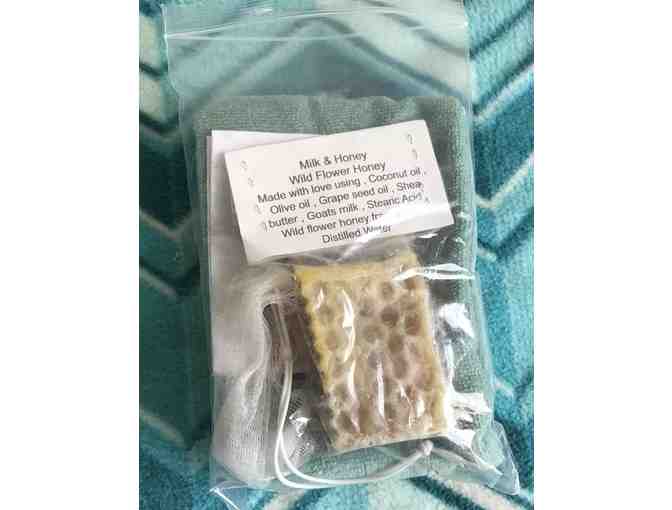 Handmade Soap and Embroidered Towel Set - Green - Milk & Honey