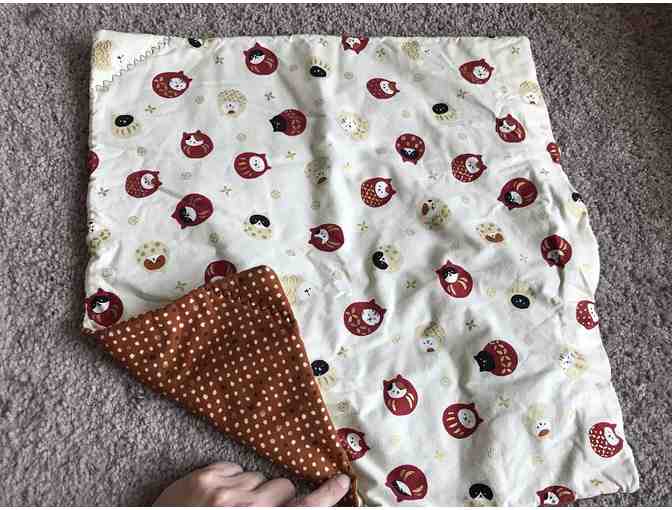Nip Mat -Cream with Red Cat Balls