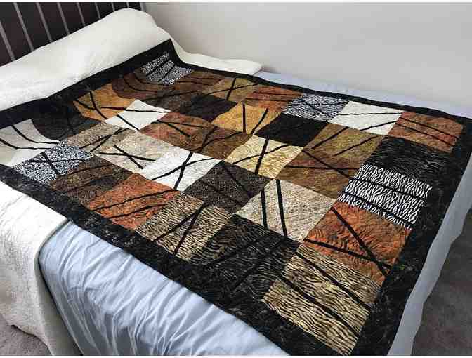 Serengetti Quilt 49 x 67