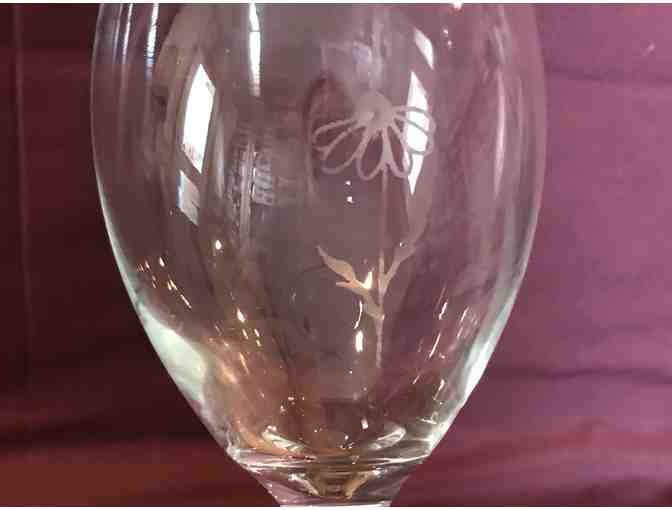 Etched Wine Glass - Daisy