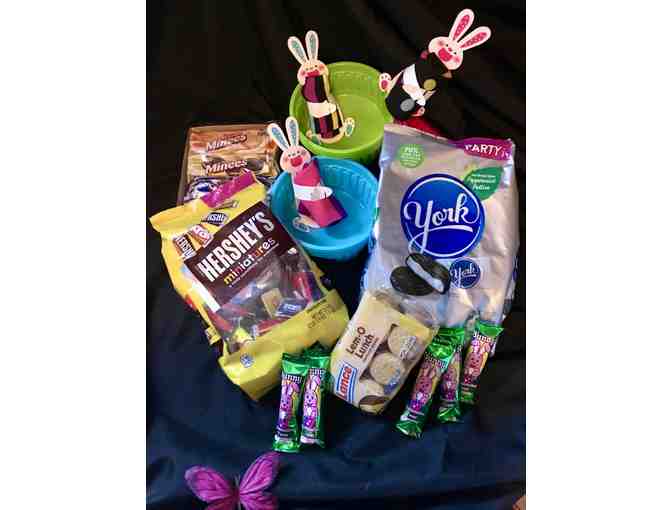 Easter Gift Bags - For a Senior Resident!