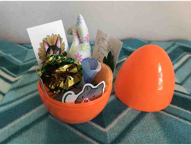 Mystery Cat Themed Easter Egg