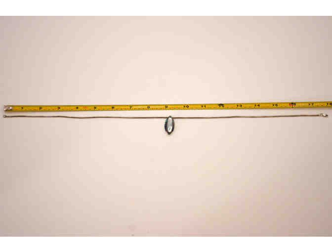 Sterling Silver Necklace with Semiprecious Stone Pendant 18'