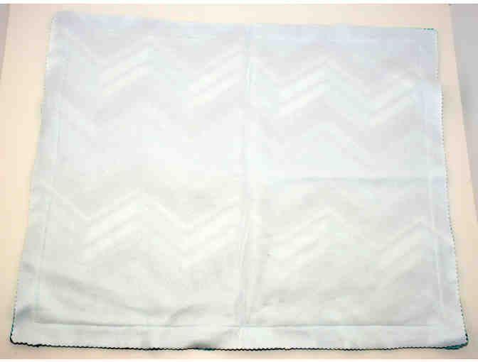 Aqua Fleece Zig Zag Cat Mat