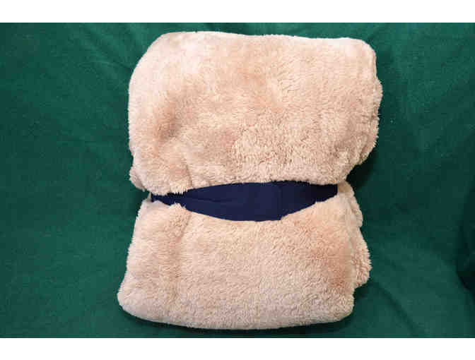 Fluffie Tan Throw Blanket