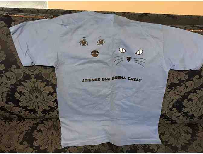 Set of 2 Amigos De Los Animales Todos Santos T-shirts - Unisex Medium