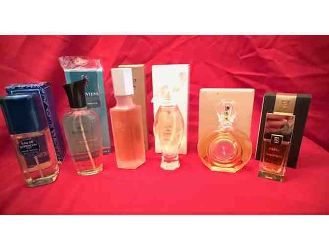 Lot of 6 full size vintage perfumes with original boxes - Photo 1
