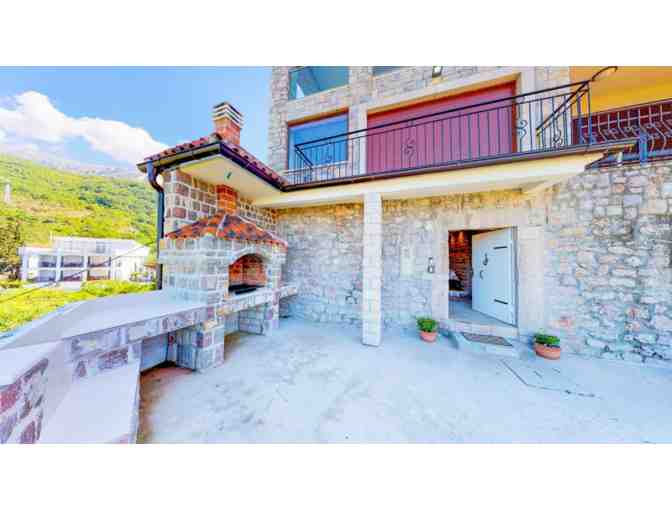 Montenegro Private Residence Overlooking Adriatic Sea 5 Night Stay for 6