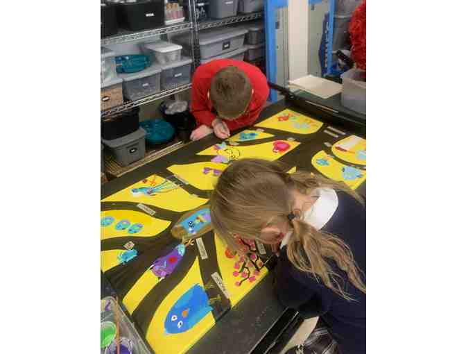 CHILDREN'S CLASS ART PROJECT - 4th Grade