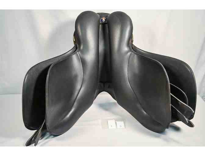 English Saddle 16.5 Wintec 2000