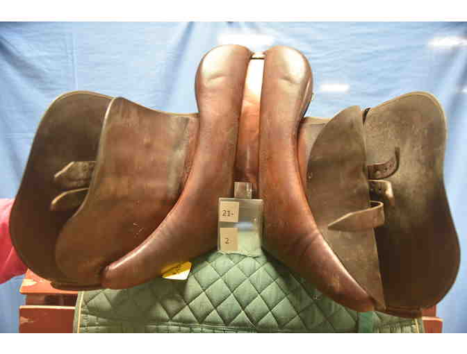 17.5 Butler Bros. English Saddle - DISCOUNTED