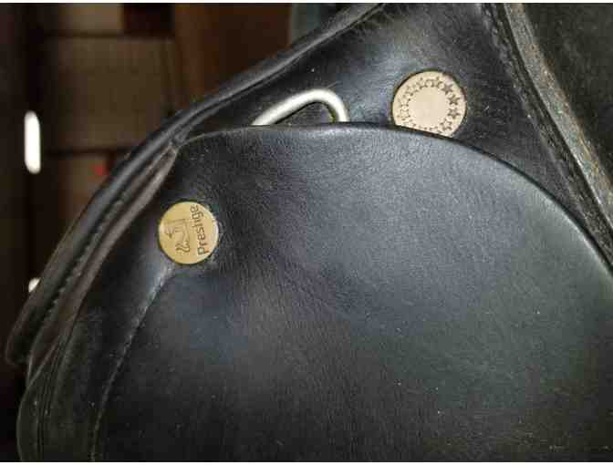 17.5 Prestige Dressage Saddle