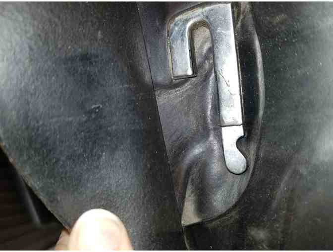 17.5 Prestige Dressage Saddle