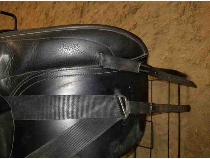17.5 Windsor Dressage Saddle