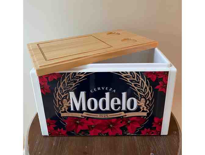 Modelo Retro Cooler with Wooden Top