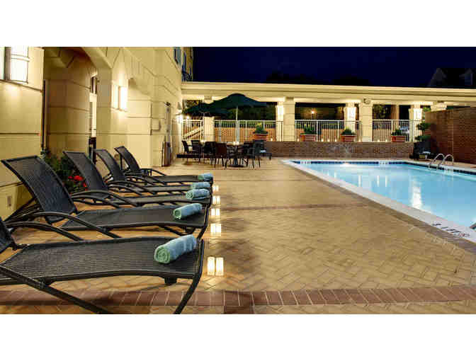 24 Hours in Charleston