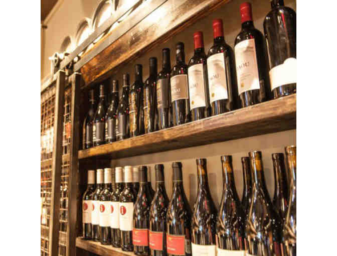 Courtside Charlotte Hornets Seats and Dinner at 204 North