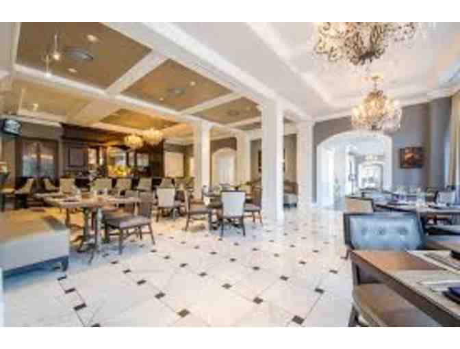 Romantic Charleston Getaway