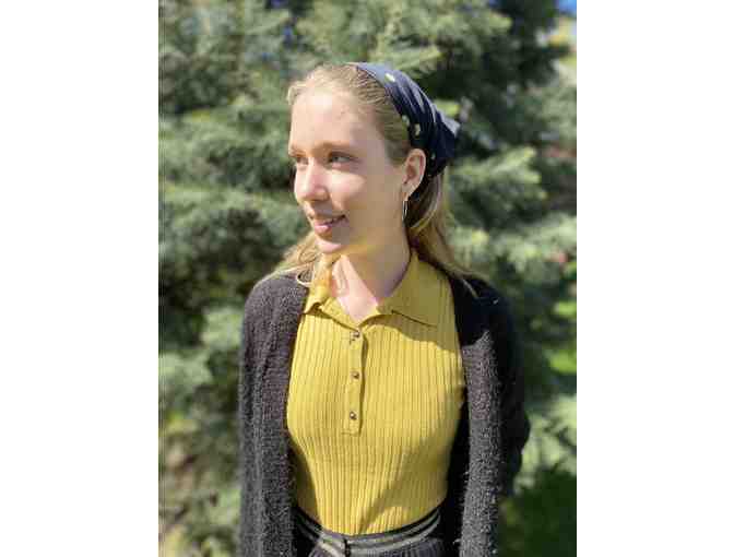 'Toxic Love' Original Artwork by St. Andrew's Student Katerina Parizkova '22