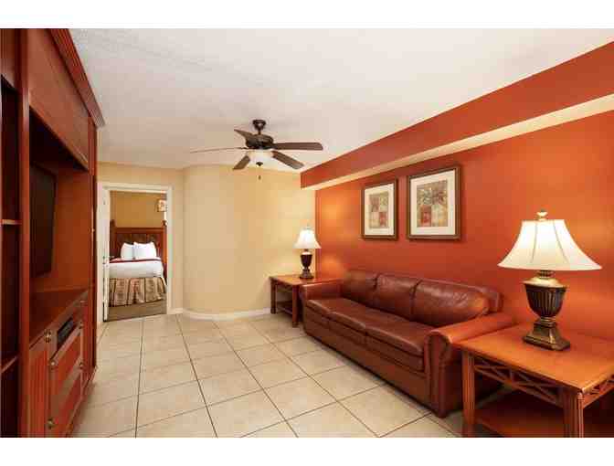 7-Night Getaway in a 2 Bedroom Villa in Kissimmee, FL