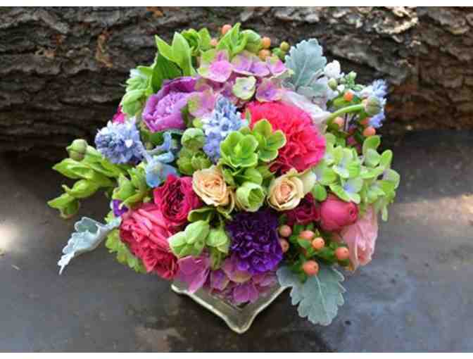 Flower Power: $250 Gift Certificate to Earth Garden