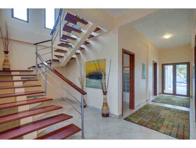 LUXURIOUS BELIZE VILLA VACATION, WITH PERSONAL CHEF# 6 NIGHTS FOR 8 GUESTS
