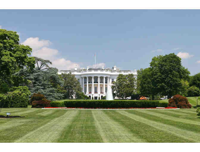 Celebrate the Heart of the Red, White and Blue, Washington&gt;4 Days for family of 4 +Trolley - Photo 1