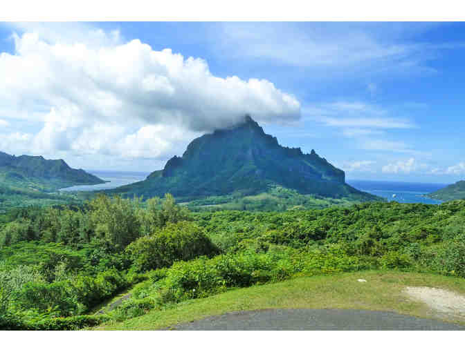 Idyllic Ideals in French Polynesian Paradise - Photo 2