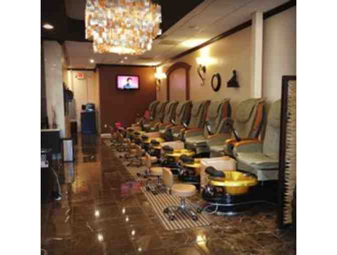 La Vie Nails & Spa - A $25 Gift Certificate for a Spa Pedi