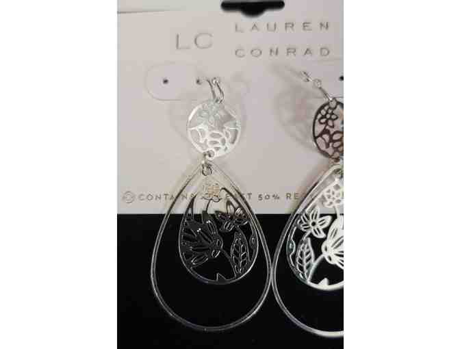 Lauren Conrad Silver Tone Floral Filigree Nickel Free Teardrop Earrings and Necklace - NWT