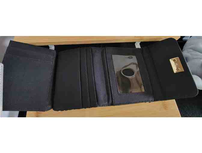 #6 Liz Claiborne Women - Leopard Print Wallet - Chic, Stylish & Functional - Photo 2