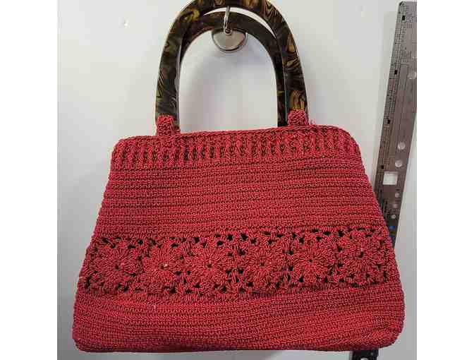 #20 Liz Claiborne Red Hand-Knitted Bag - Stylish, Unique, and Full of Heart - Photo 2