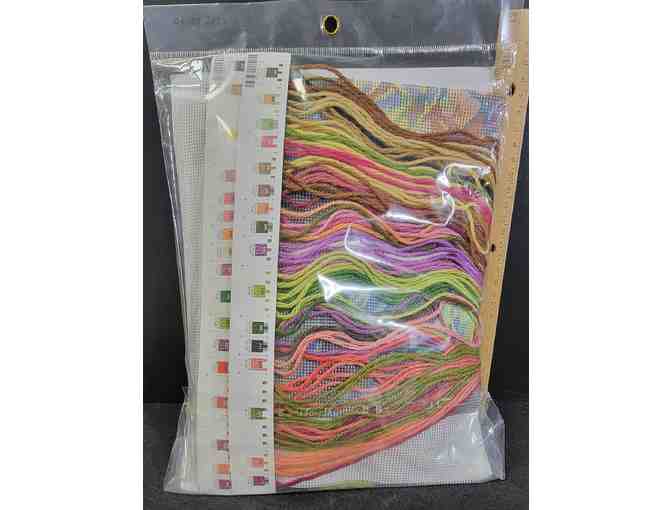 Dimensions Needlepoint Kit, Hydrangea Bloom, 14' x 14'