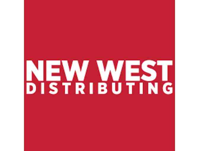 Yeti Tundra Cooler 45 & Lead Dog Beer