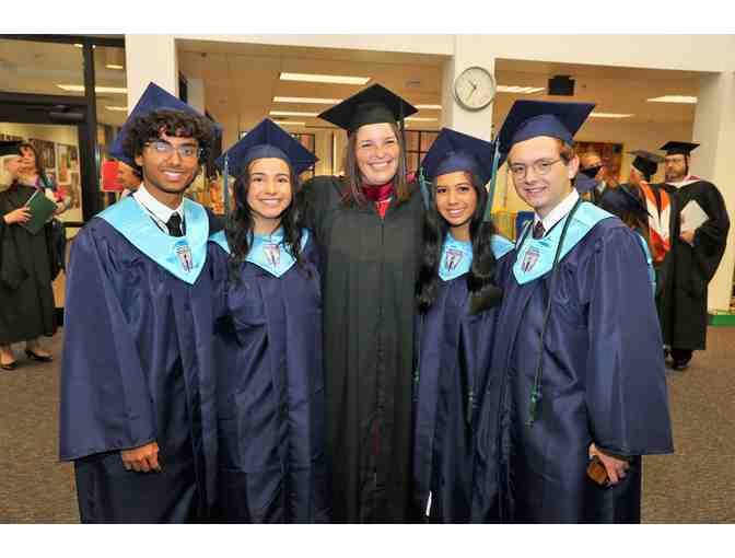 Oakridge 2020 Graduation - Six (6) Reserved Seats and Two (2) Parking Spaces