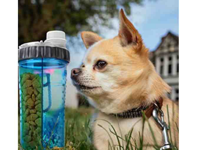 Dexas Snack-Duo Dual Chamber 16 Ounce Hydration Bottle & Snack Container